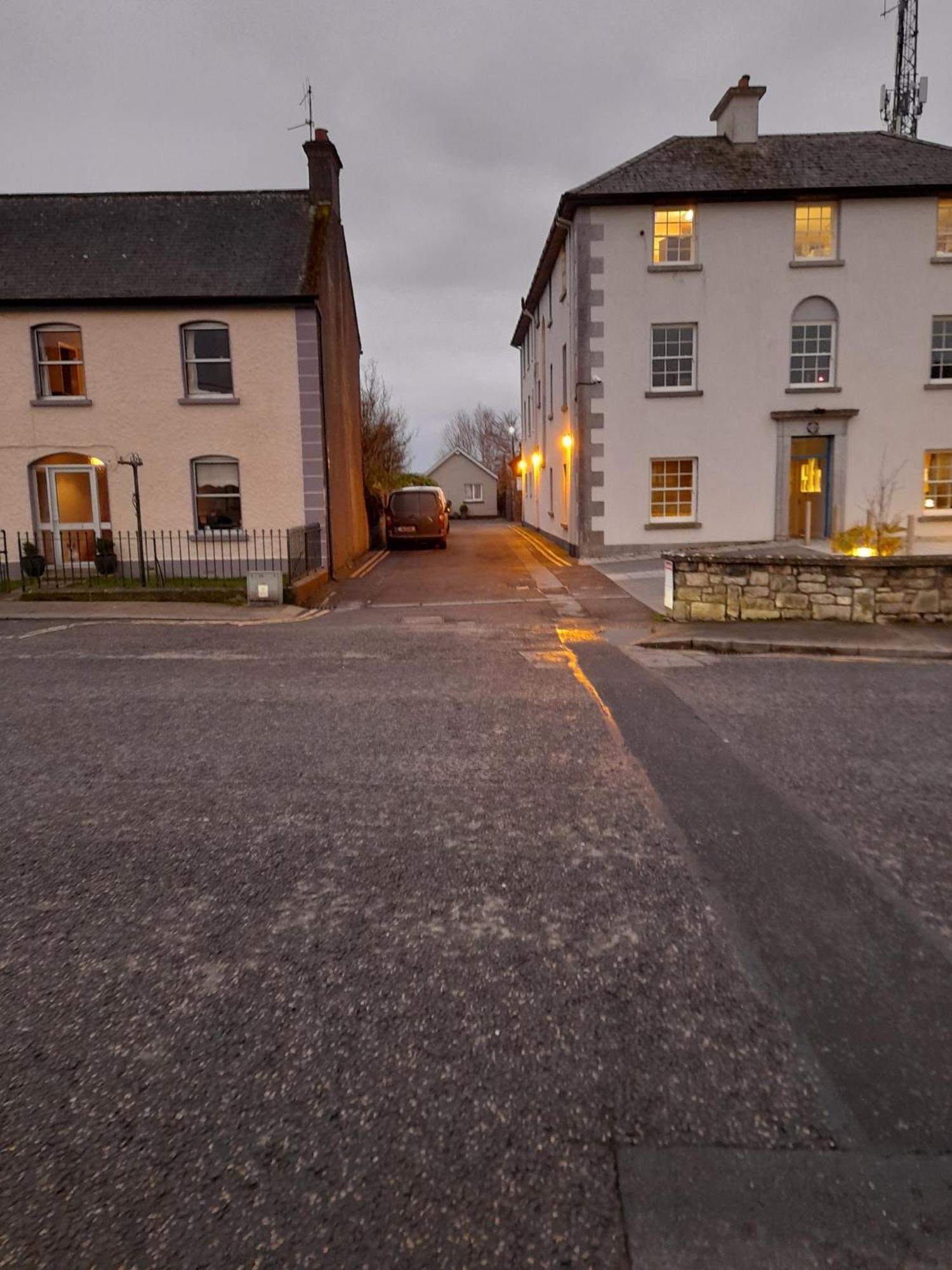 Lakeside Loughrea Exterior foto